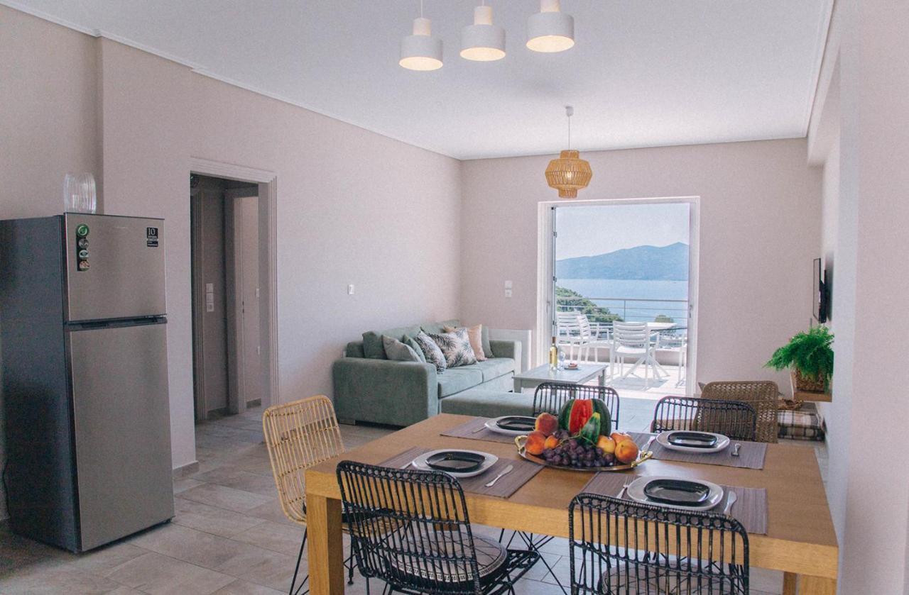 Kalavria Luxury Suites - Magnificent Sea View Of Poros Poros Town Exterior photo